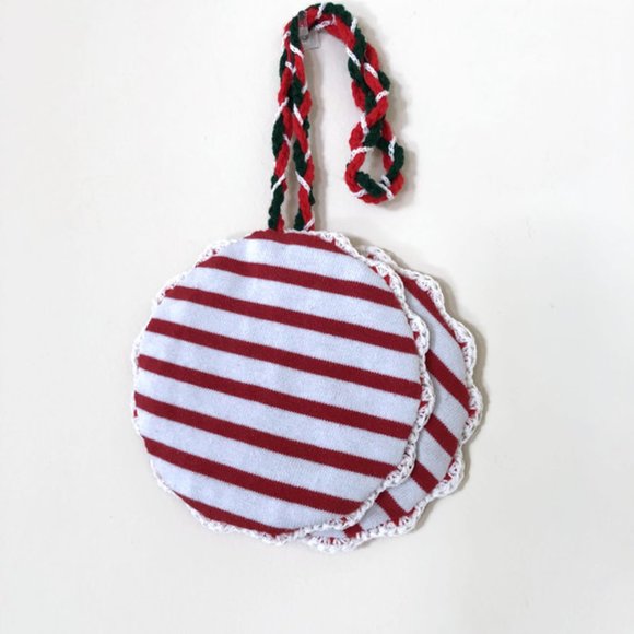 Crochet Pot Holders, Affordable Valentine Day Gift Set, Farmhouse Pot Holders - Picture 14 of 15